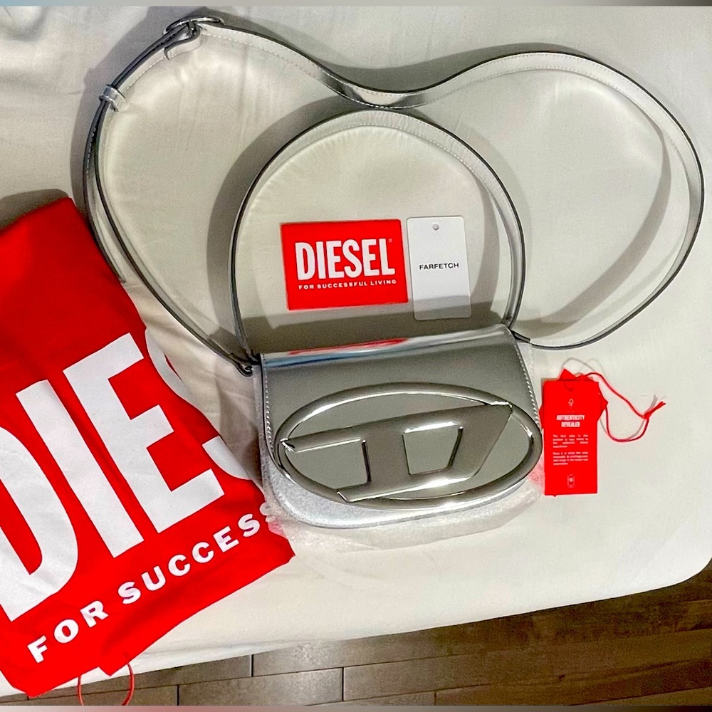 DIESEL 1DR silver mirror(Regular size bag not the mini)